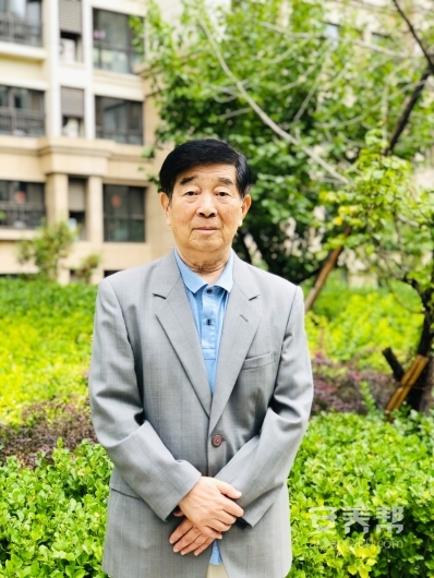 杨元恪在燕达养护中心