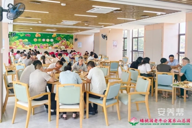 南康区民政局2025年社会救助业务培训在蟠桃园老年公寓圆满举办3