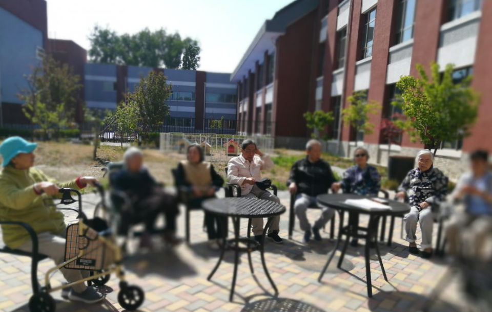 认知症专栏丨老年痴呆老人的尊严，我们应该如何维护？