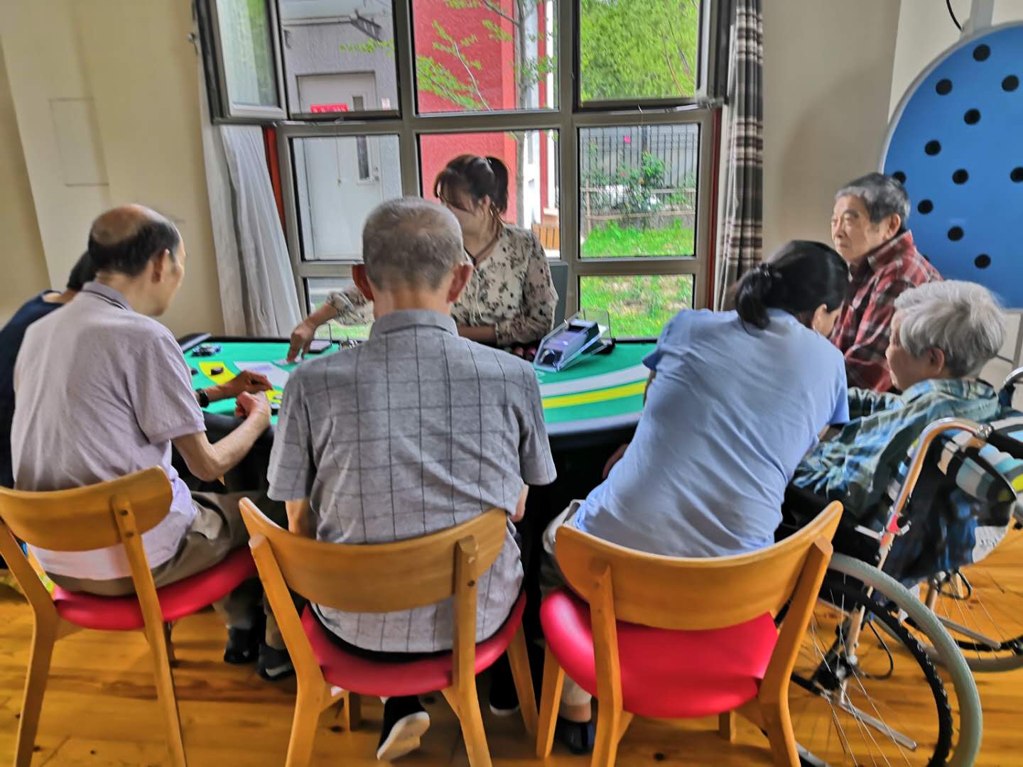 认知症专栏丨幻想引发认知症（老年痴呆）老人的焦虑状况，应如何处理？