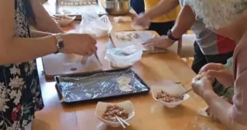 认知症专栏丨从专业介护人员照护日志揭秘家属应怎样与认知症（老年痴呆）症长者“斗智斗勇”