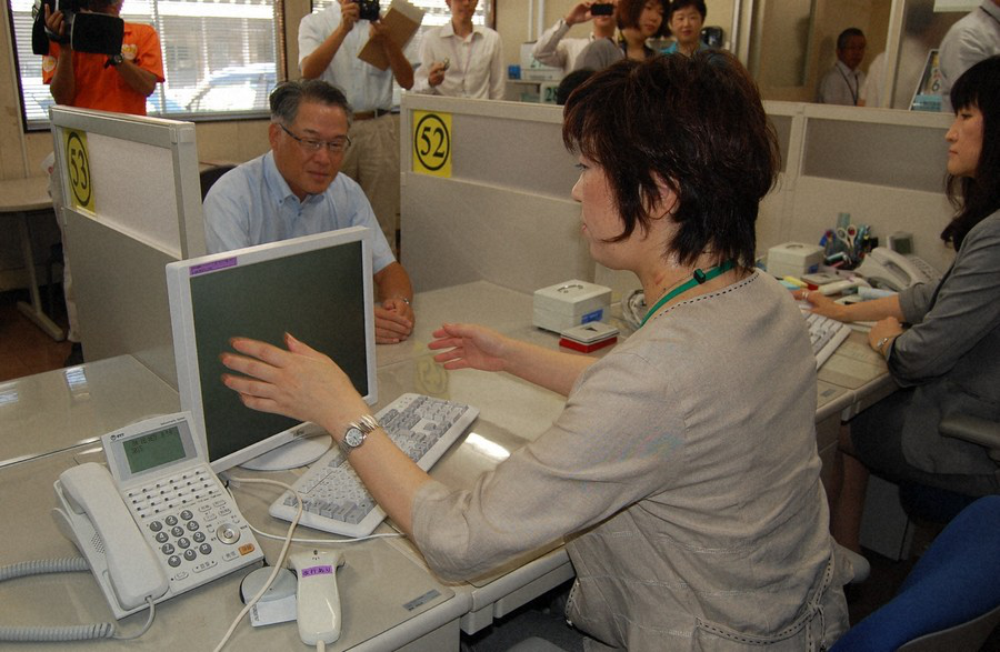 提高意识，预防高龄人士劳动中意外跌倒｜东瀛观察 