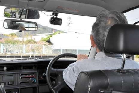 高龄人士放弃驾车后需护理风险增高｜东瀛观察