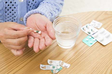 75岁以上人群用药需谨慎丨东瀛观察