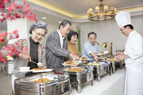 科学膳食 椿萱并茂 — 21世纪老年人的理性选择