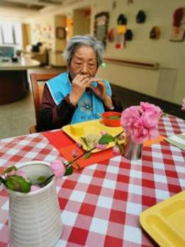 忆路实习专刊丨照护失智长辈，你会遇到哪种“派”？