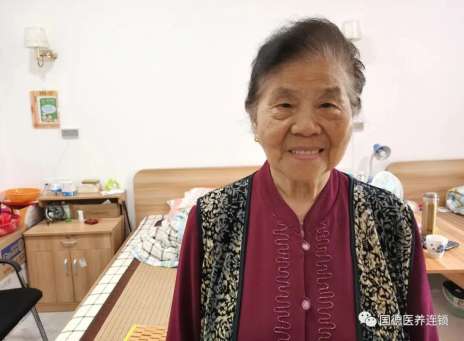 探望高奶奶：可爱的她，愿岁月温柔以待