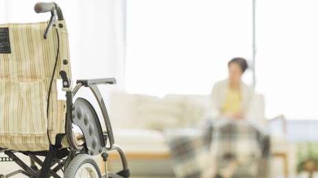 日本采用整理“自传”的方式预防认知症丨长友东瀛观察