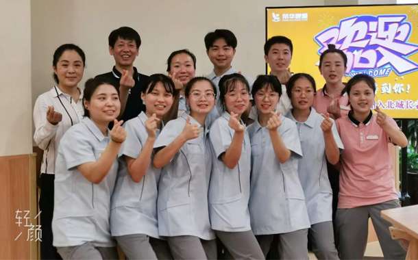 让青春在养老院闪光—康源养老这群专注失能失智护理的专业化年轻团队