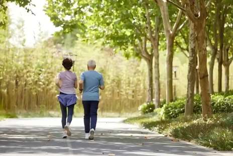 坚持轻度运动即可预防阿尔茨海默病