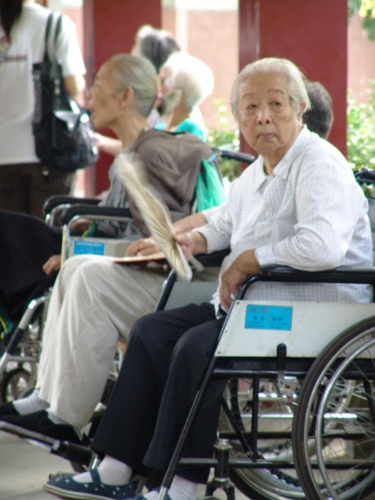 北京市朝阳区十八里店乡福寿老年公寓老人图片