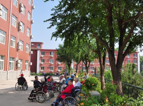 北京市门头沟区石龙老年护养院老人图片