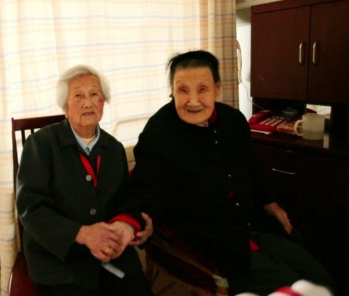 上海市浦东新区亲和源颐养院老人图片