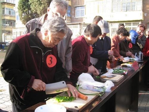 秦皇岛市抚宁县高庄中心敬老院老人图片