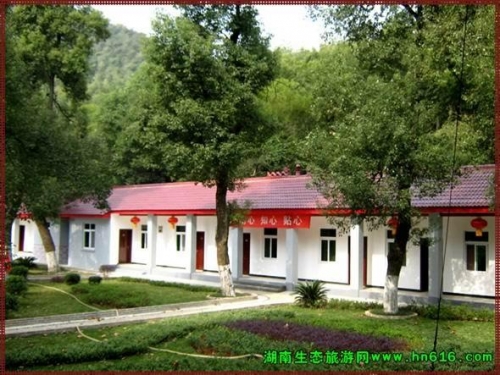 湖南省长沙市鸿天康逸敬老山庄外景图片