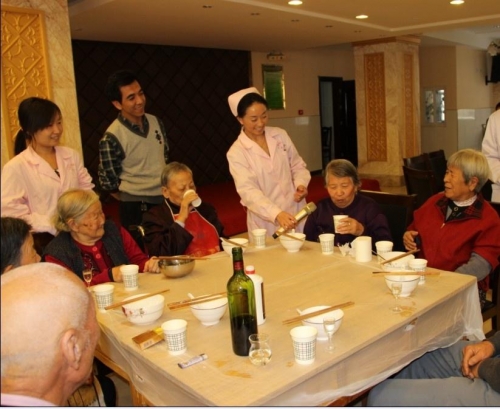 延安市宝塔区慧泽老年服务中心服务图片
