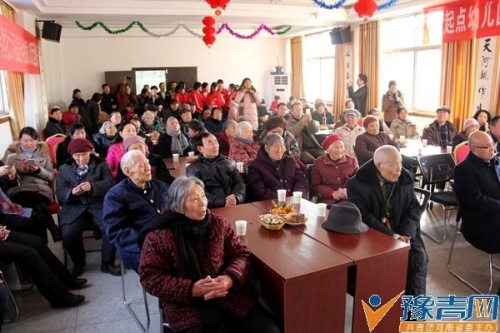 驻马店市大河居家养老服务中心老人图片