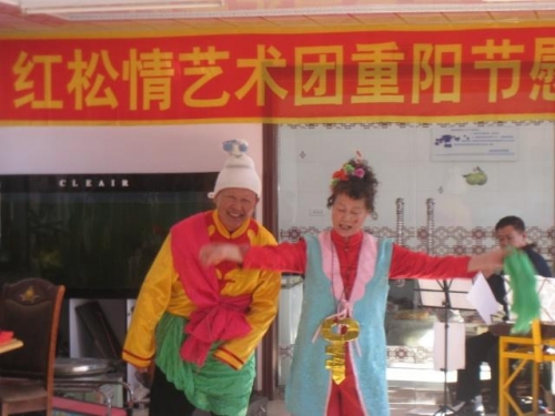 幸福家园养老院老人图片