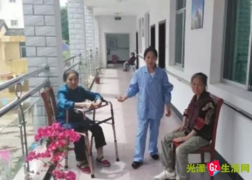 光泽国德老年公寓老人图片
