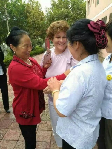 眉县红河谷老年公寓九笑敬养中心护工图片