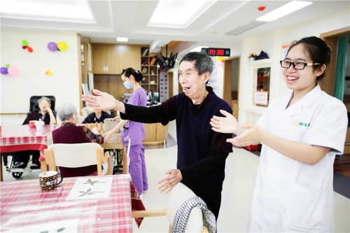 长沙市开福区普亲戴家河社区老年养护中心服务图片