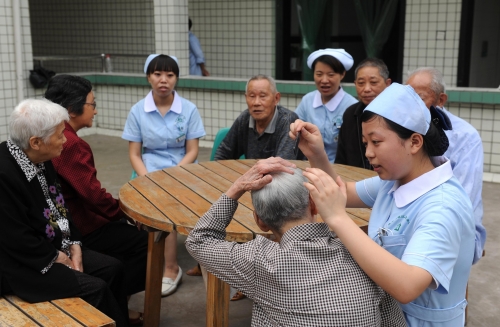 沙坪坝区双碑社区卫生服务中心托老科服务图片