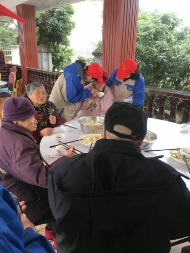 泸州市鸿泰老年公寓服务图片