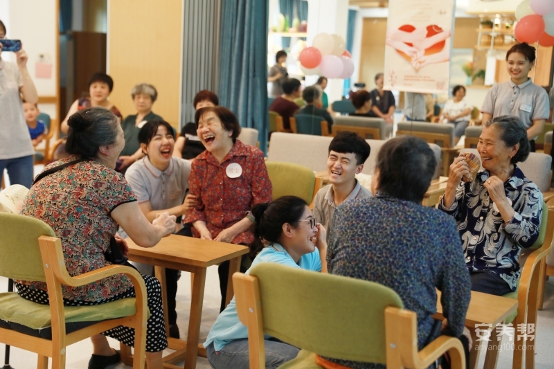暖心窝颐养之家活动图片