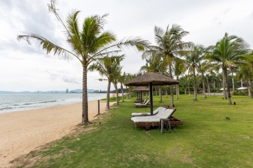 三亚海棠湾柏丽沙滩康养度假酒店外景图片
