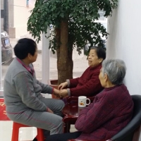 济南市燕柳老年公寓老人图片