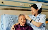 重庆瑞恩老年养护中心护工图片