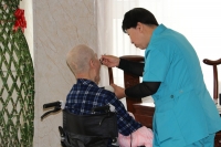 吉林市国投长生谷养护中心护工图片