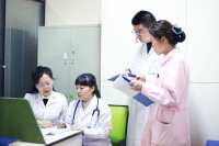 康源养老·西安雁塔护理院护工图片