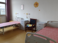 青岛城阳德康养老公寓房间图片