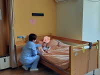 山东健康益寿光年济宁颐养中心服务图片