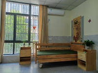 盘龙城福康养老院房间图片