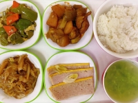玉田县蟠桃养老院餐饮图片