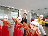 前海人寿南宁护理院活动图片