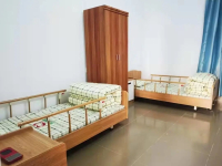 青平镇华仁养老院（廉江市青平镇敬老院）房间图片