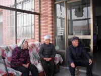 淄博一家人老年公寓老人图片